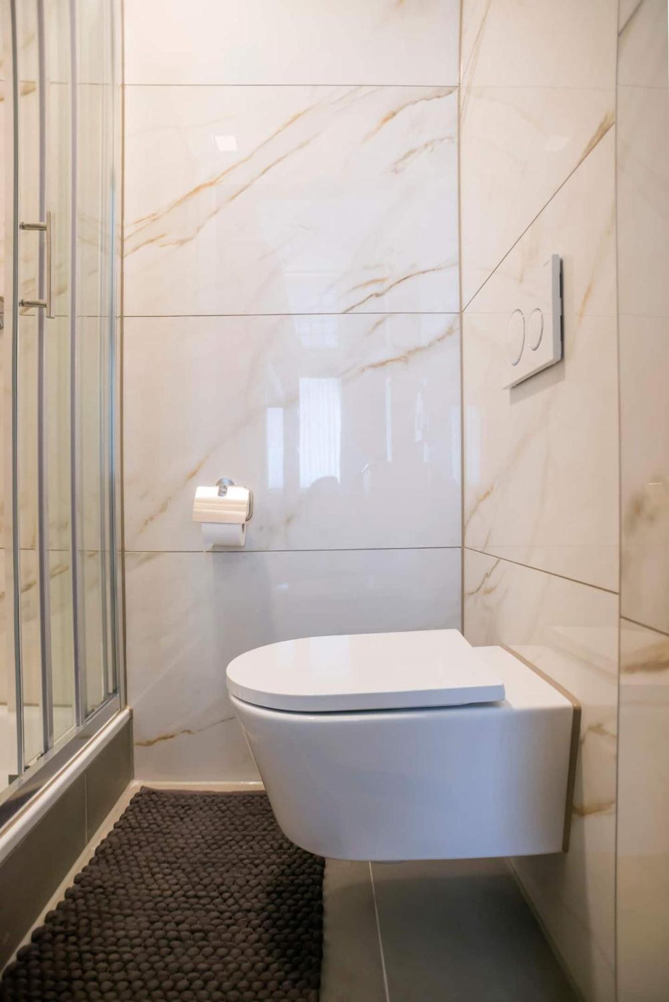 טילבורג Petite Room With Wifi, Ac, And Shared Kitchen מראה חיצוני תמונה
