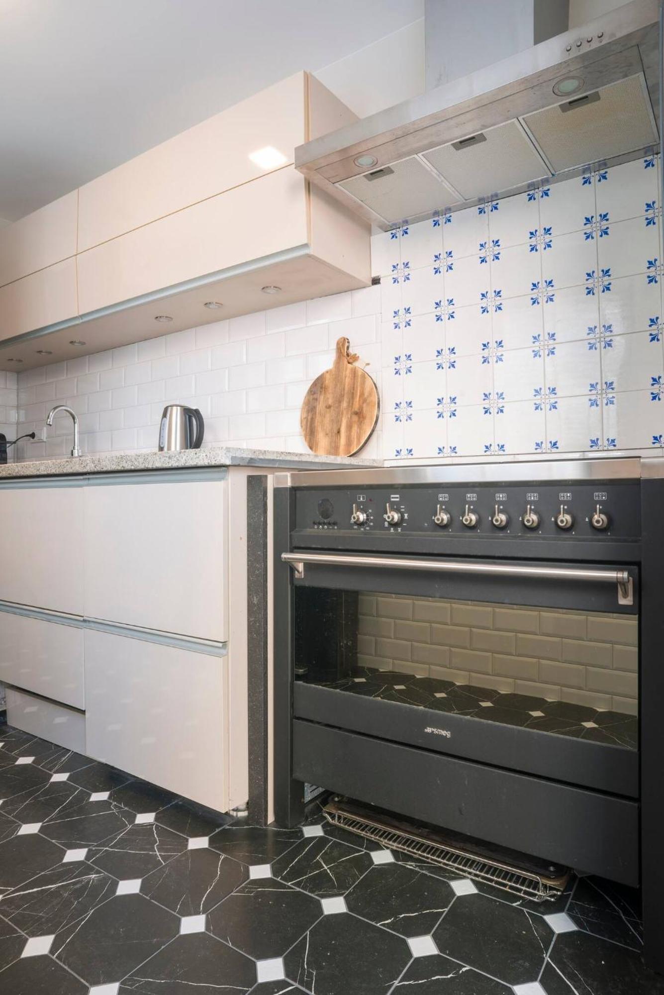 טילבורג Petite Room With Wifi, Ac, And Shared Kitchen מראה חיצוני תמונה